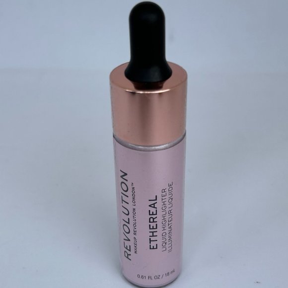 Revolution Makeup London Beauty Bundle - Picture 11 of 16